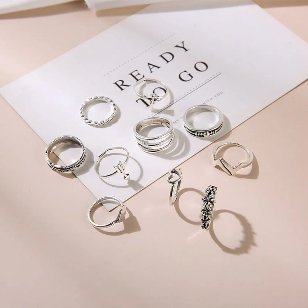 *IANTHE* 10-Pc Silver Heart Design Fashion Ring Set